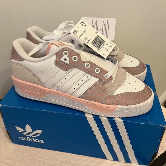 Adidas Shoes - Brand New Adidas "Rivalry Low" Women's Sneaker - Size 8.5